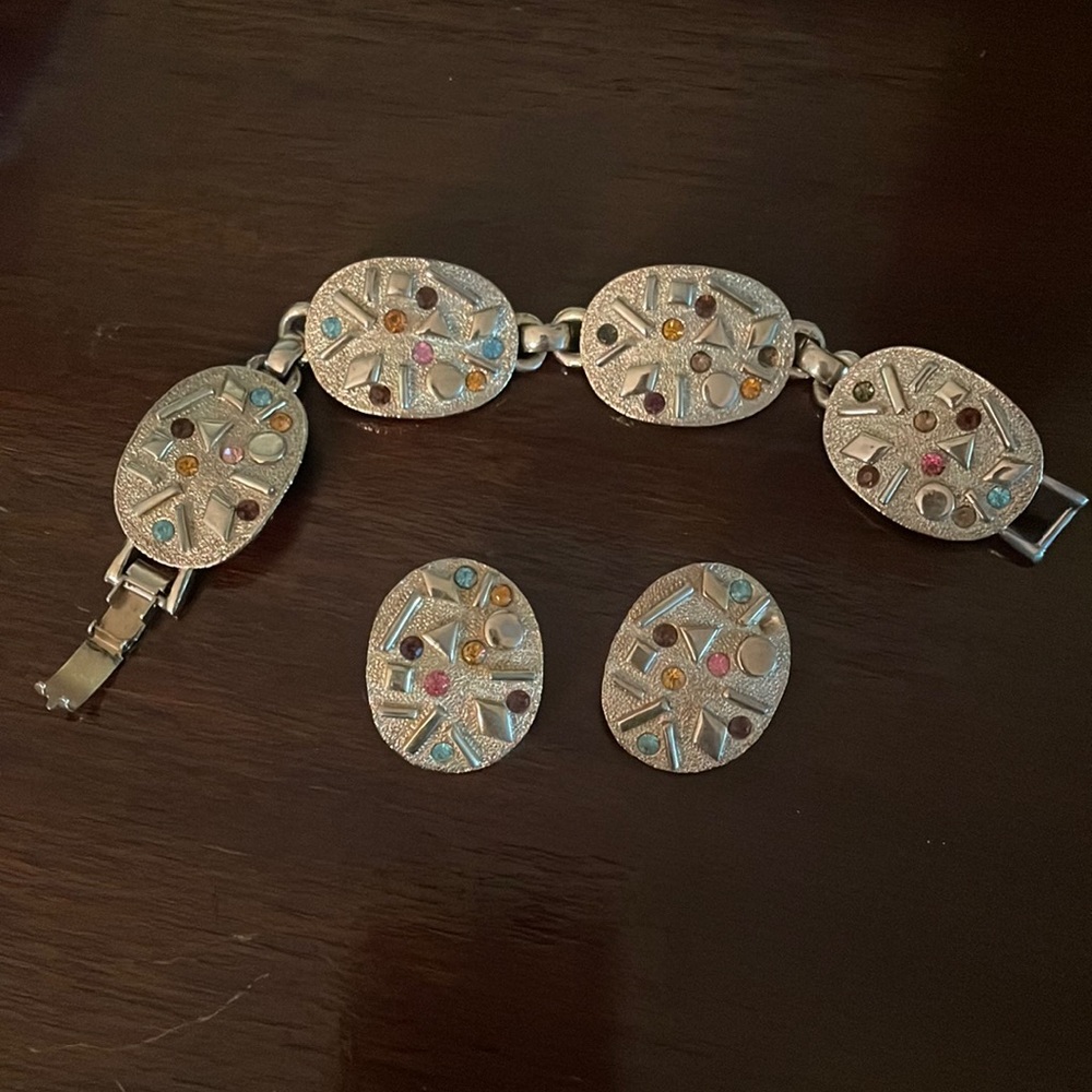 Sarah Coventry vintage bracelet and earrings